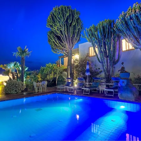 In Bb - Wellness And Total Relaxation In A Volcanic Land, Gasthof Ischia
