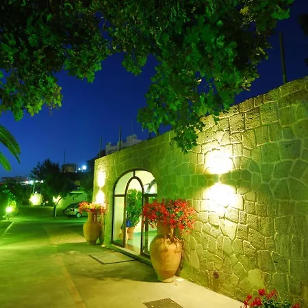 In Bb - Wellness And Total Relaxation In A Volcanic Land, Gasthof